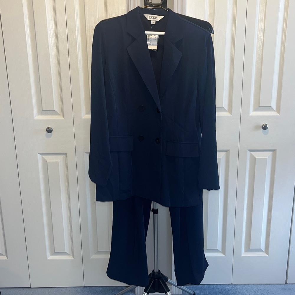 Ricki’s Vintage Women’s Navy Pantsuit